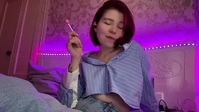 DanaeMccrory online show from 16, 11, 2025