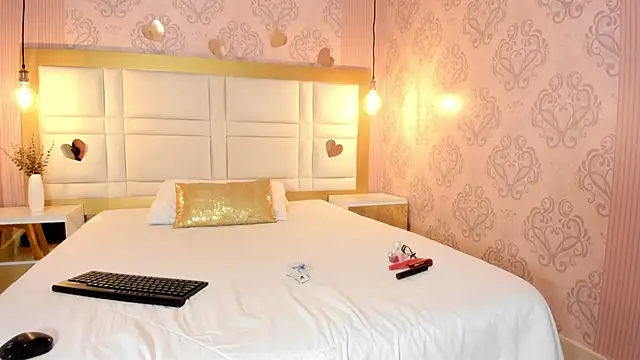 arietta skinny online show from 23, 2, 2026