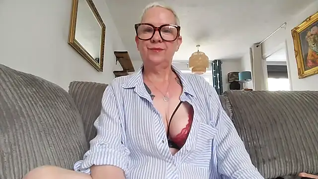 missyb x online show from 20, 6, 2026