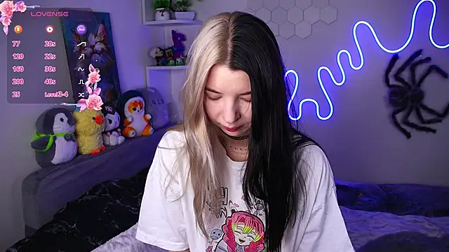 Emmie shy online show from 10, 4, 2026