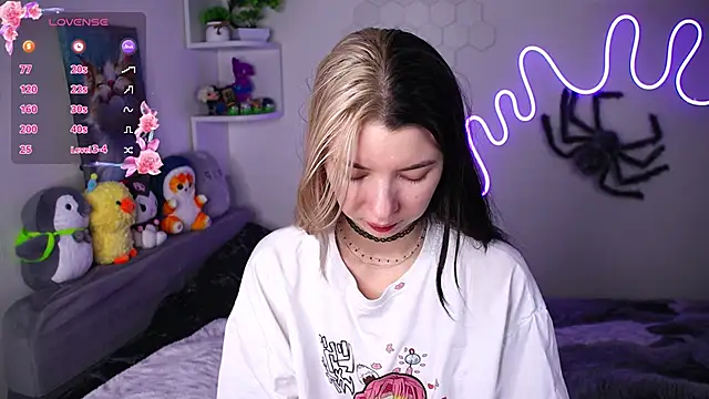 Emmie shy online show from 12, 4, 2026