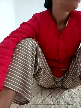 Snapshot of pitty_mymi chatting on 15, 4, 2026 pitty mymi online show from 15, 4, 2026