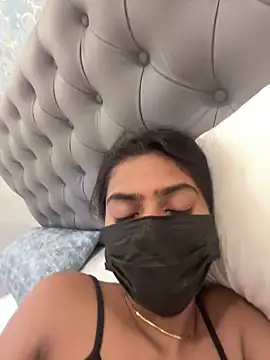 sexyayeshadesi online show from 25, 3, 2026