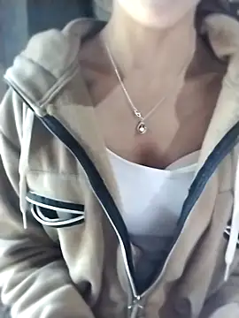 hoami-hot online show from 30, 11, 2025