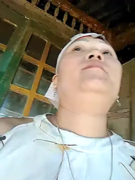 hoami-hot online show from 15, 11, 2025