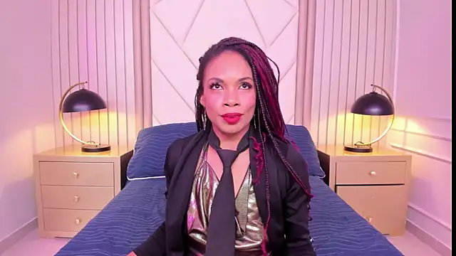 LailaDavidson online show from 21, 4, 2026