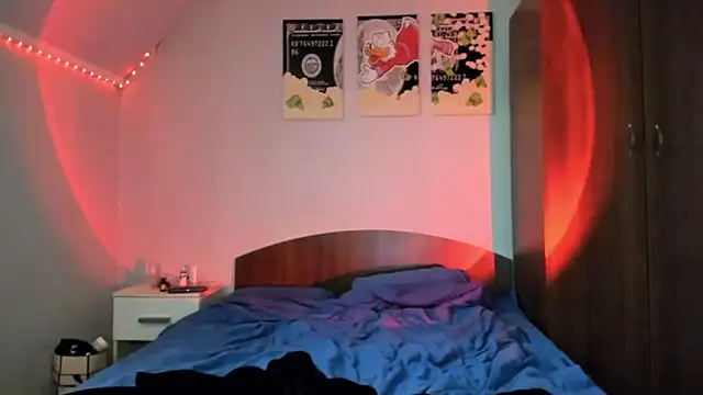 tinyglow online show from 6, 2, 2026