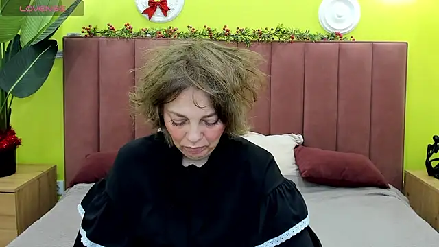 Valerie King online show from 21, 12, 2025