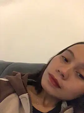 Trangbabylove online show from 21, 12, 2025