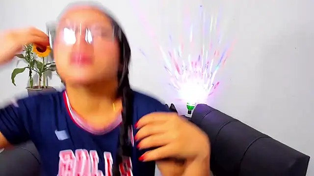 evelisse  online show from 22, 12, 2025