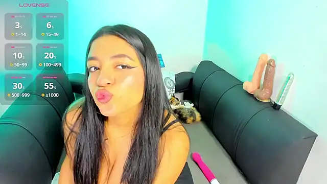 evelisse  online show from 28, 2, 2026