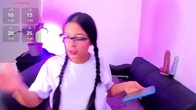 evelisse  online show from 8, 1, 2026