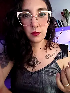 Melinerd online show from 25, 3, 2026