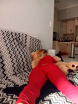 Snapshot of cleopatravodos chatting on 16, 12, 2025 cleopatravodos online show from 16, 12, 2025