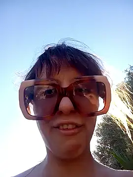 cleopatravodos online show from 3, 6, 2026