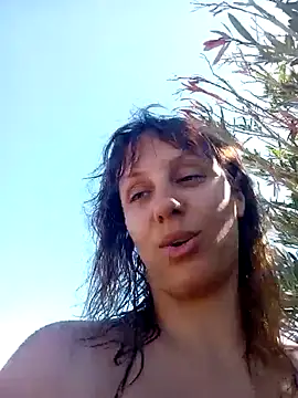cleopatravodos online show from 3, 6, 2026