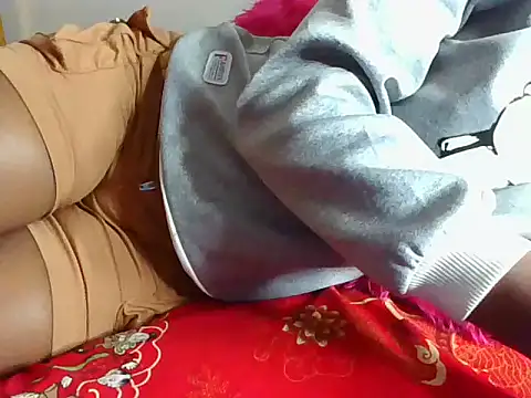 Naughtybadgal online show from 17, 11, 2025