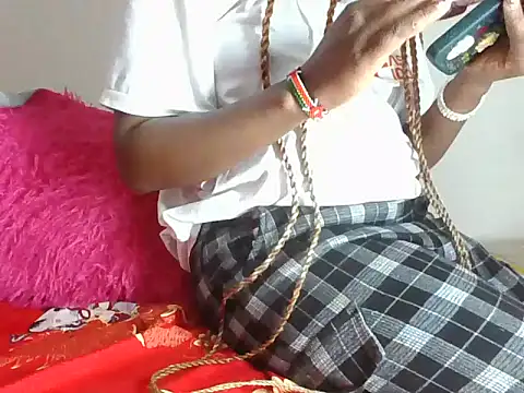 Snapshot of Naughtybadgal chatting on 23, 4, 2026 Naughtybadgal online show from 23, 4, 2026