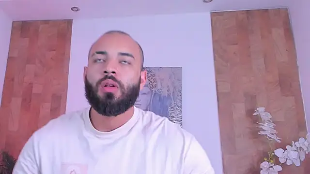 Chris Varden online show from 8, 4, 2026