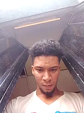 Snapshot of Rich_Boy_Activ chatting on 2, 12, 2025 Rich Boy Activ online show from 2, 12, 2025