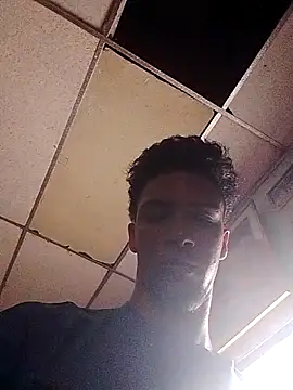 Snapshot of Rich_Boy_Activ chatting on 25, 11, 2025 Rich Boy Activ online show from 25, 11, 2025