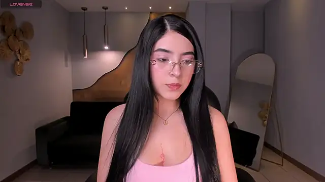 HaileyRoss  online show from 5, 6, 2026