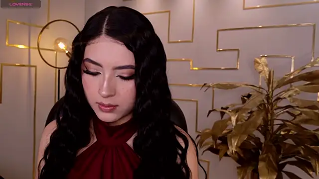 HaileyRoss  online show from 14, 4, 2026