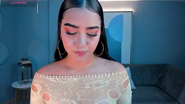 SophieLanne online show from 7, 2, 2026