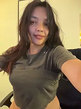 LaraDanverss online show from 3, 4, 2026