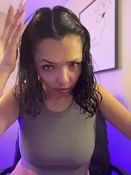 LaraDanverss online show from 16, 4, 2026