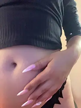 LaraDanverss online show from 17, 4, 2026