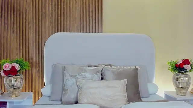 LondraBlush online show from 13, 3, 2026