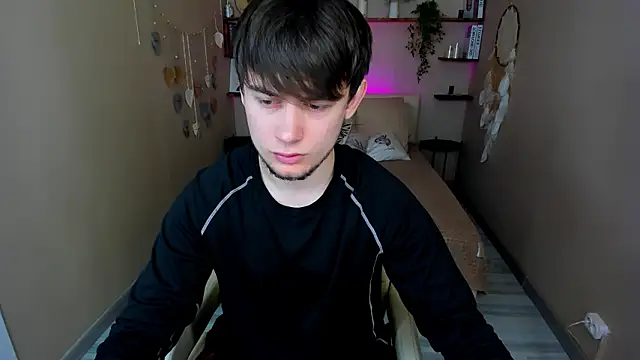 AlejandroEllias online show from 28, 2, 2026