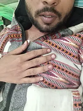 Snapshot of syndyc1 chatting on 15, 12, 2025 syndyc1 online show from 15, 12, 2025