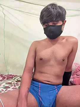 Snapshot of syndyc1 chatting on 26, 2, 2026 syndyc1 online show from 26, 2, 2026