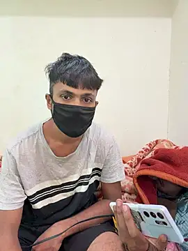 Snapshot of syndyc1 chatting on 19, 1, 2026 syndyc1 online show from 19, 1, 2026