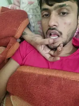 Snapshot of syndyc1 chatting on 22, 12, 2025 syndyc1 online show from 22, 12, 2025