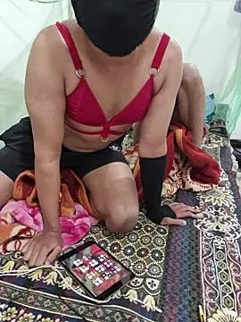 Snapshot of syndyc1 chatting on 8, 1, 2026 syndyc1 online show from 8, 1, 2026