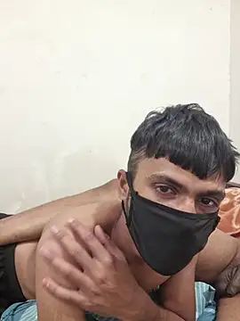 Snapshot of syndyc1 chatting on 18, 1, 2026 syndyc1 online show from 18, 1, 2026