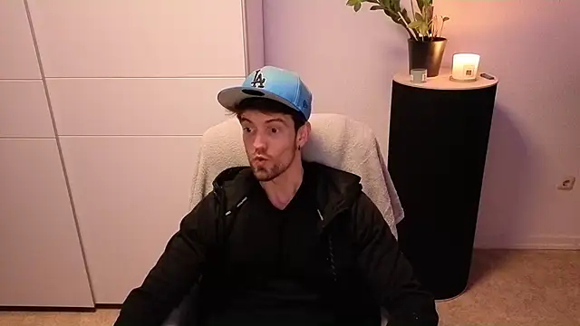 Mystery Mark online show from 22, 11, 2025