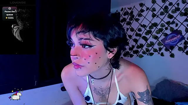Snapshot of Anny_Kiitty chatting on 18, 5, 2026 Anny Kiitty online show from 18, 5, 2026