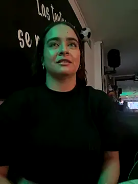 HANNAHBAKER00 online show from 21, 11, 2025