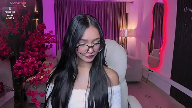 kylie collins online show from 18, 4, 2026