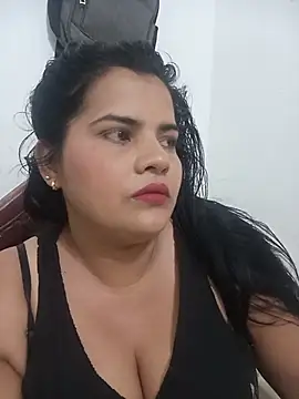  QueenSofia  online show from 1, 12, 2025