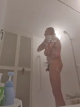 Snapshot of dedoloco_8--D chatting on 11, 2, 2026 dedoloco 8--D online show from 11, 2, 2026