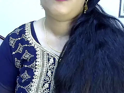 Snapshot of Muskan_Jha chatting on 6, 5, 2026 Muskan Jha online show from 6, 5, 2026