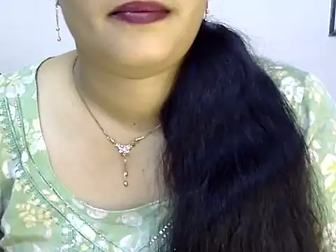 Snapshot of Muskan_Jha chatting on 18, 6, 2026 Muskan Jha online show from 18, 6, 2026