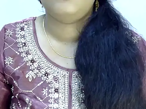 Snapshot of Muskan_Jha chatting on 8, 5, 2026 Muskan Jha online show from 8, 5, 2026