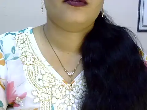 Snapshot of Muskan_Jha chatting on 23, 6, 2026 Muskan Jha online show from 23, 6, 2026