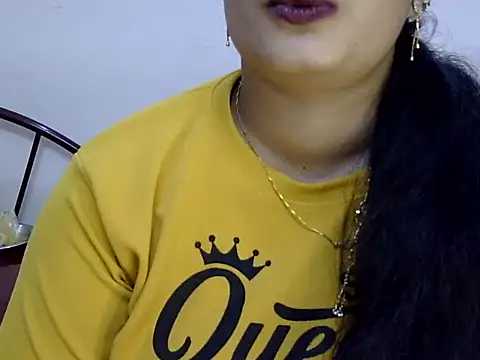 Snapshot of Muskan_Jha chatting on 4, 7, 2026 Muskan Jha online show from 4, 7, 2026